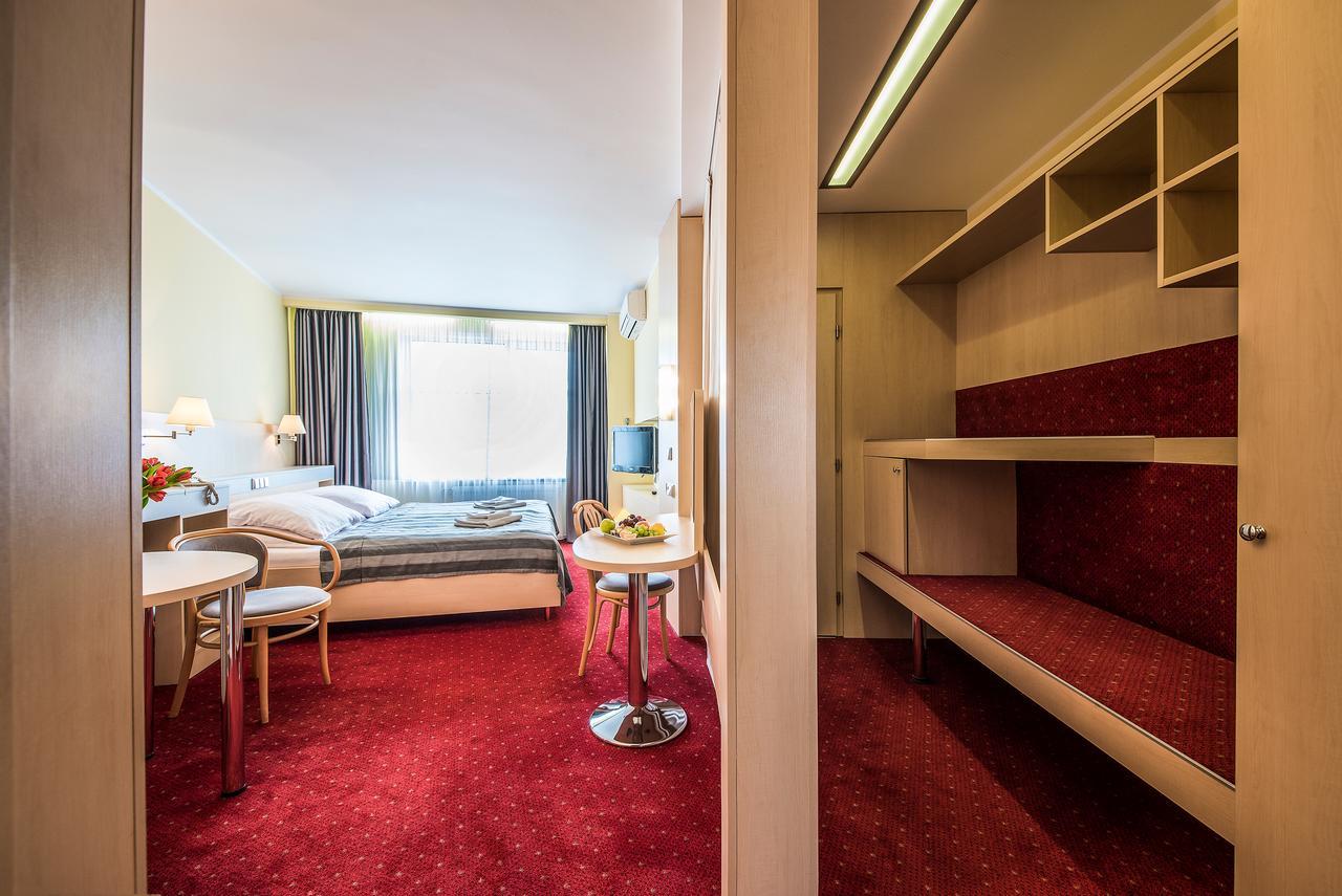 Hotel Jana Přerov Εξωτερικό φωτογραφία