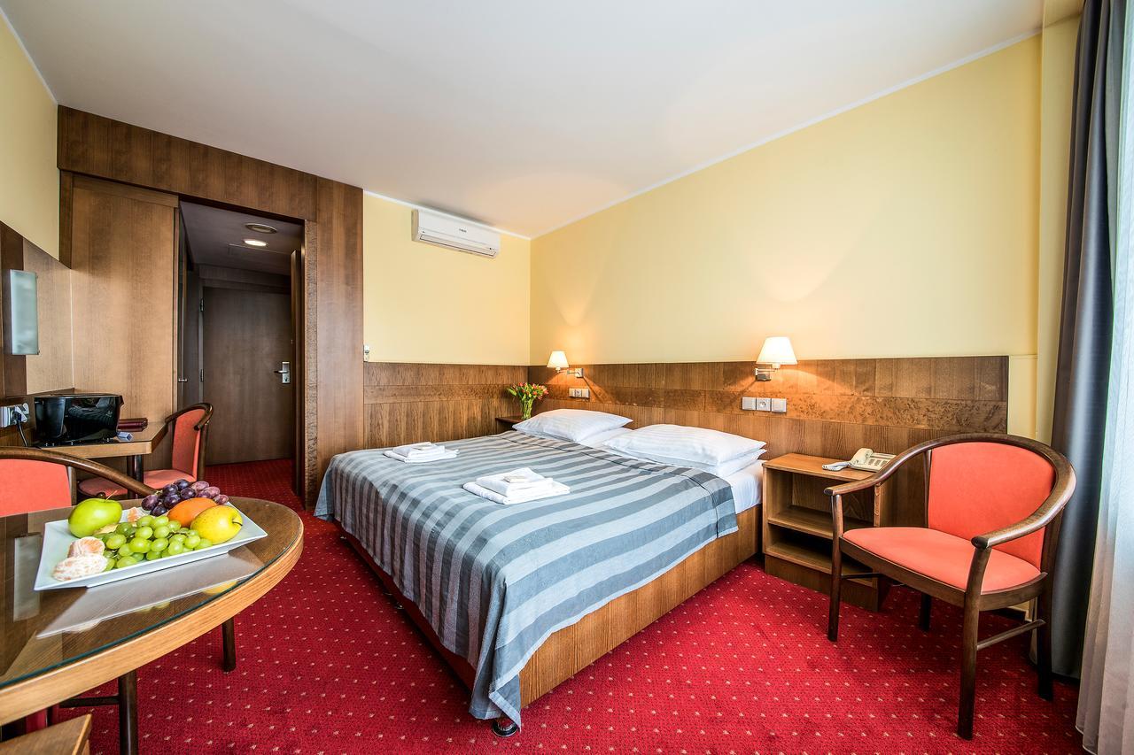 Hotel Jana Přerov Εξωτερικό φωτογραφία