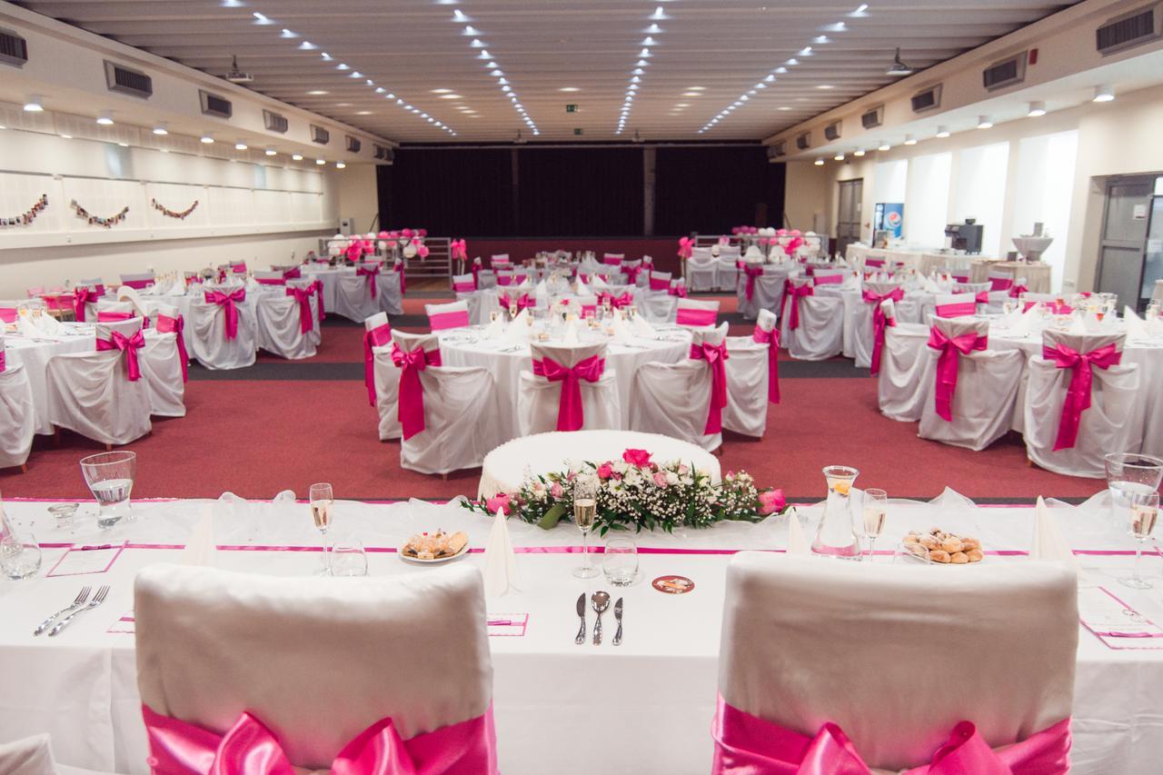 Hotel Jana Přerov Εξωτερικό φωτογραφία