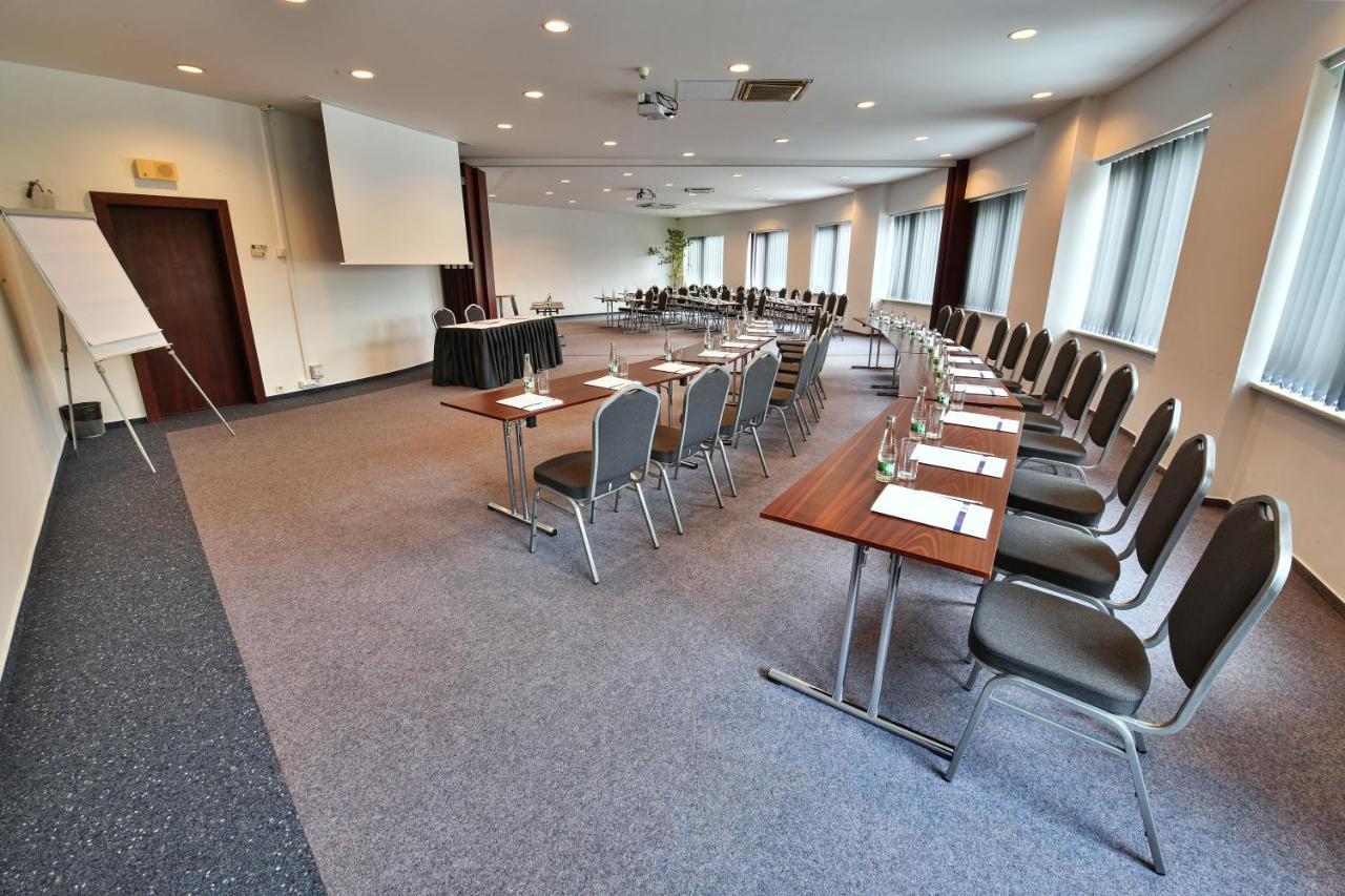 Hotel Jana Přerov Εξωτερικό φωτογραφία