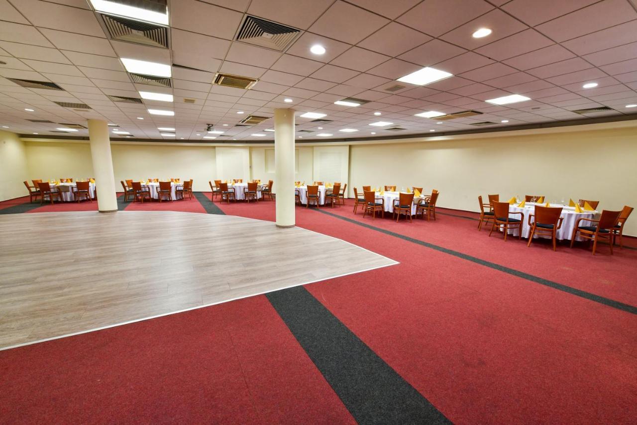 Hotel Jana Přerov Εξωτερικό φωτογραφία
